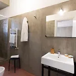 Konukevi Florestine 4*