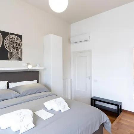 Florestine Guest house *