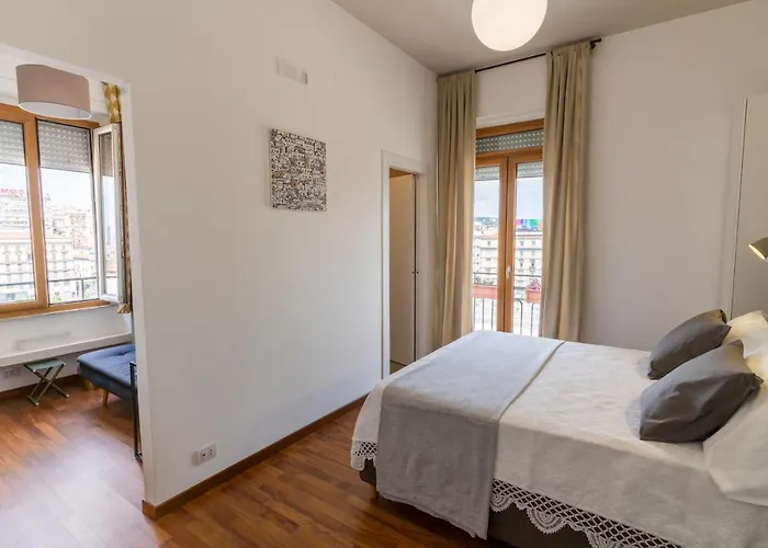 Florestine Πανσιόν Νάπολη